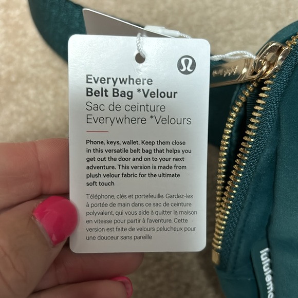 NWT Lululemon Velour Everywhere Belt Bag - Picture 10 of 10